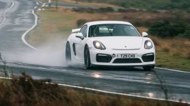 Porsche Cayman GT4 981