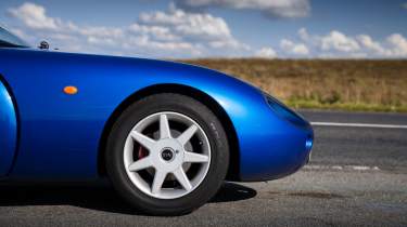 TVR Griffith side