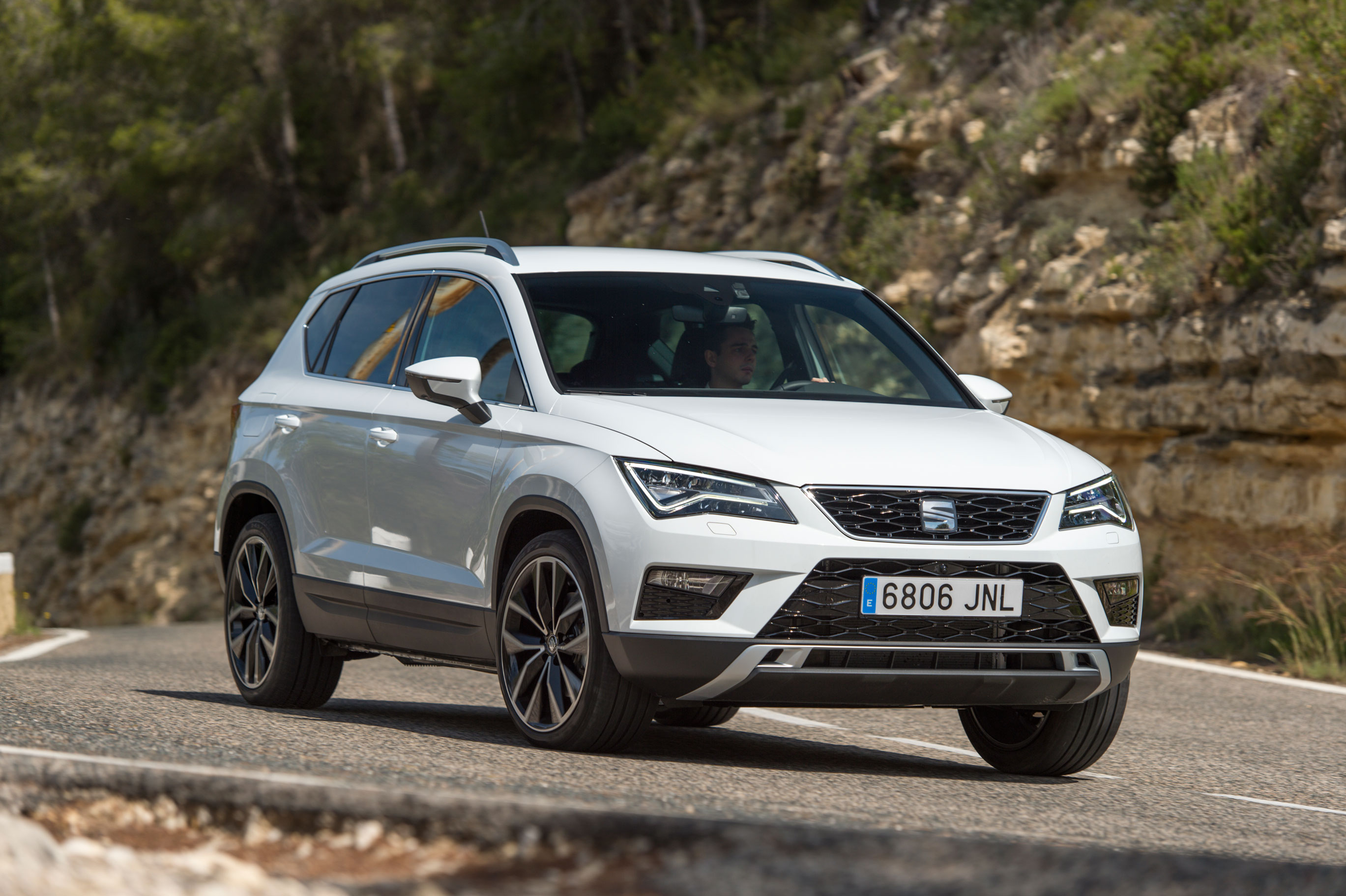 New SEAT Ateca 2016 review – good looks and great build quality, but