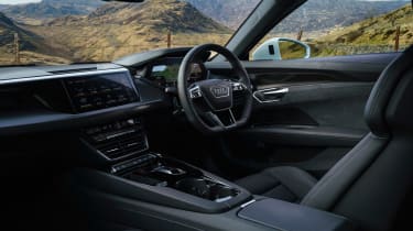 Audi e-tron GT quattro – interior