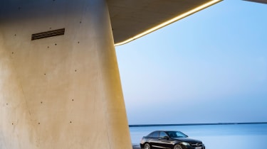 2018 Mercedes-AMG C43 saloon