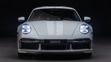 Porsche 911 Sport Classic – studio nose