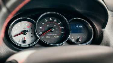 Renault Mégane RS dials