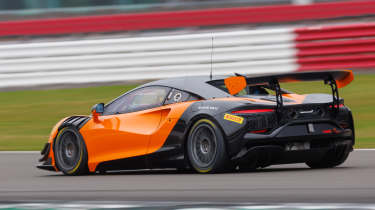 McLaren Artura Trophy Evo