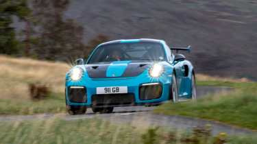 Porsche 911 GT2 RS