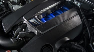 Lexus RC F - Engine