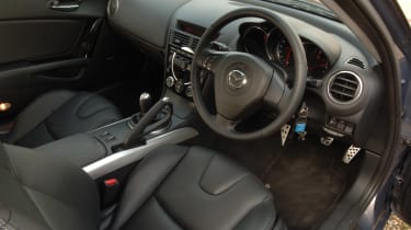 Mazda rx8 салон