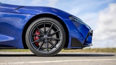 Toyota GR Supra 6MT – UK front wheel