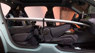 Renault 4 practicality