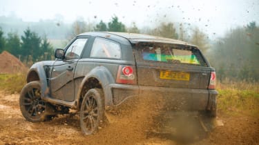 Bowler EXR S rear drift off road mud