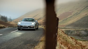 Porsche 911 Turbo S HUL silver – front