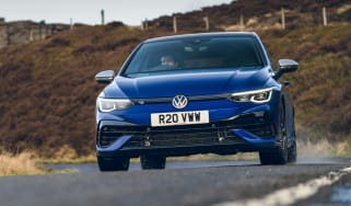 Volkswagen Golf R 2021 review - header