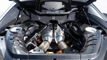 Ferrari 296 GTB live – engine bay