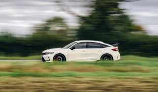 Honda Civic Type R – side