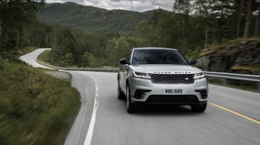 Range Rover Velar action