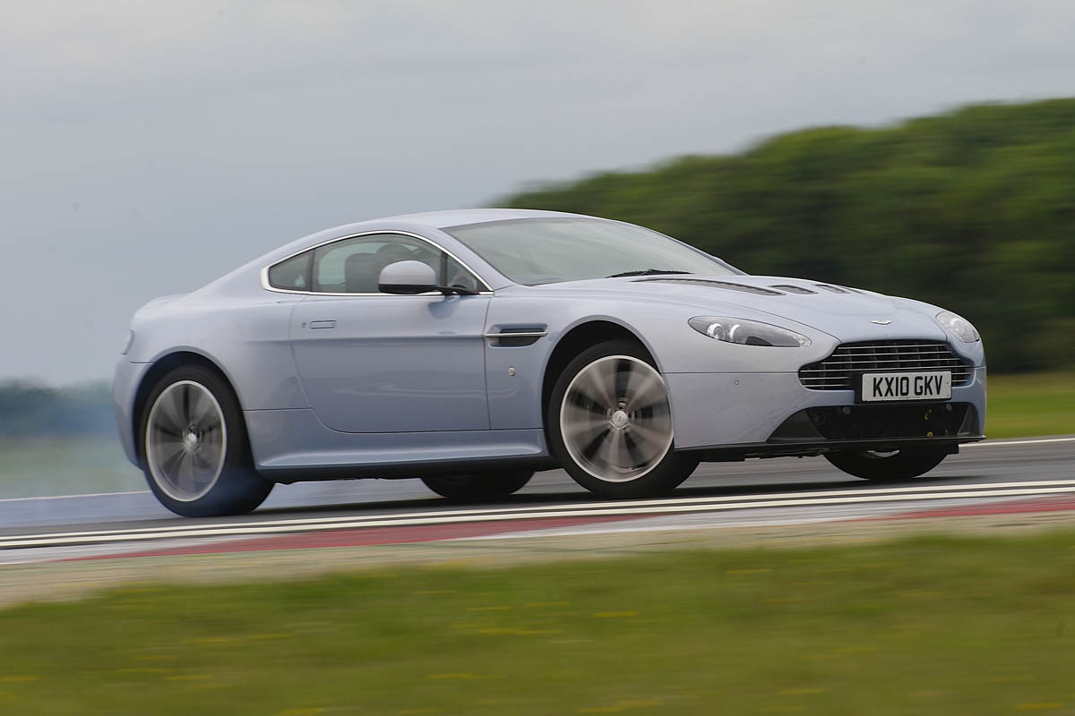 VIDEO: Aston Martin V12 Vantage on track | evo