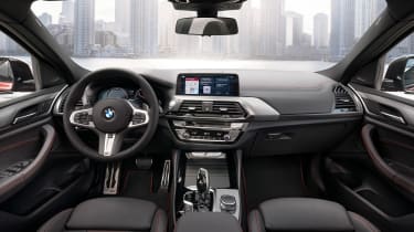 BMW X4 M40d - interior