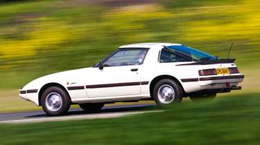 Mazda RX-7 FB – rear