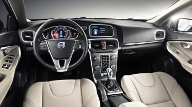 New Volvo V40 revealed