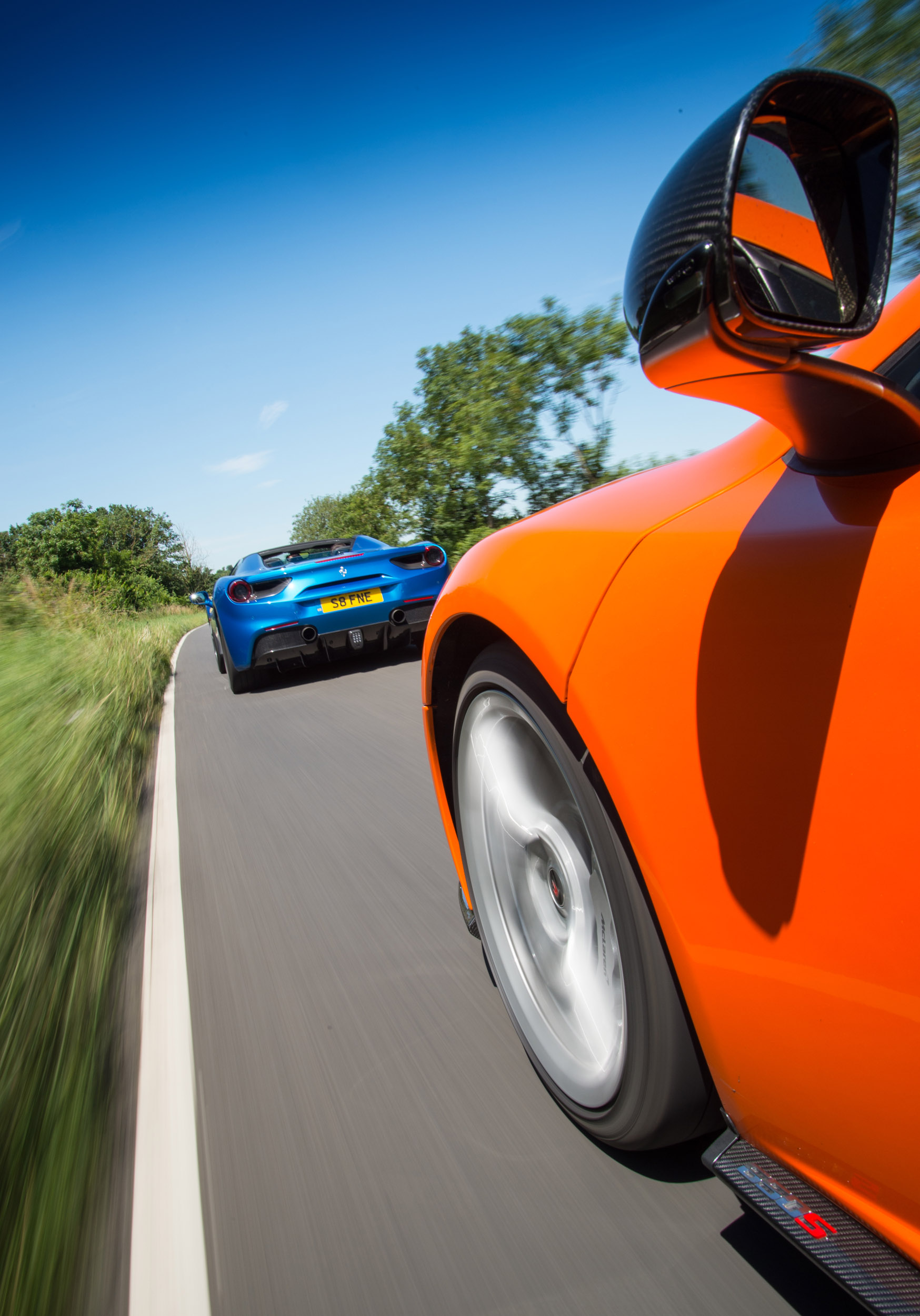 Ferrari 488 Spider V Mclaren 650s Spider Battle Between