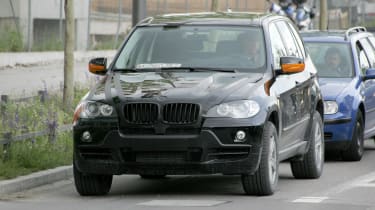 BMW X5 spy image