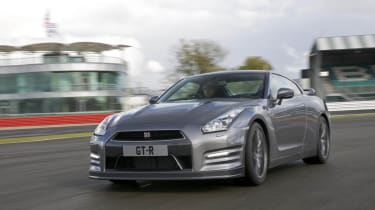 2012 Nissan GT-R video review
