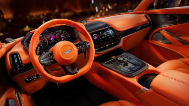 2024 Aston Martin DBX707