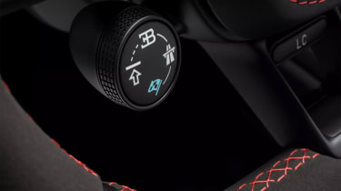 Bugatti Chiron Sport – steering-wheel drive mode wheel