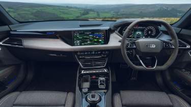 Audi e-tron GT interior
