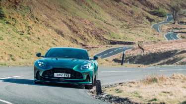 Bentley Continental GT Speed v Aston Martin DB12 v Maserati GranTurismo