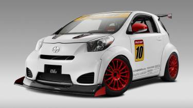 Toyota iQ-RS evasive