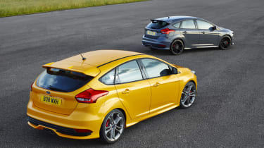 Ford Focus St Review Prices Specs And 0 60 Time Evo