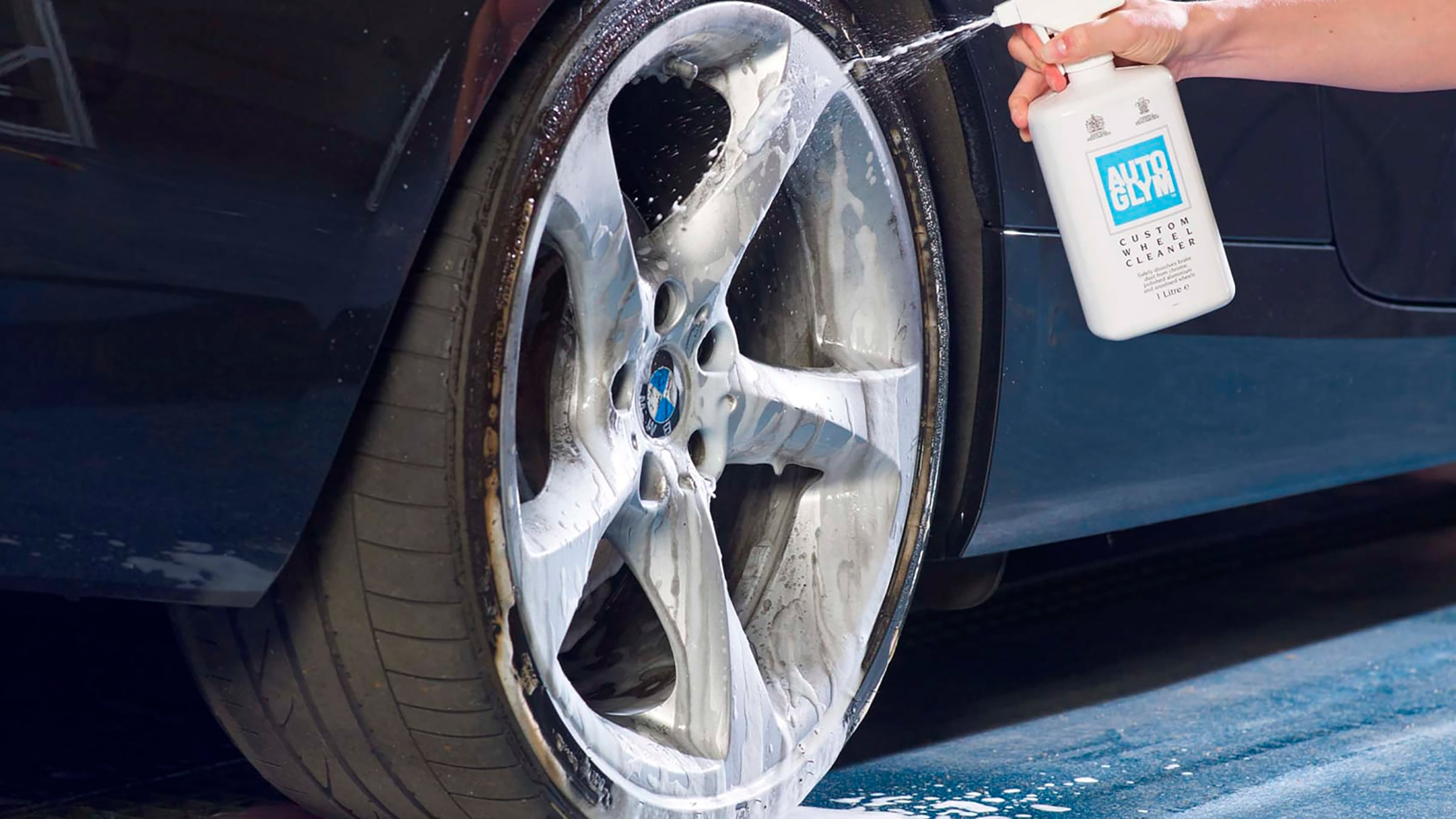 Cleaning you car alloy wheels