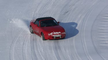 Mazda MX-5 in snow