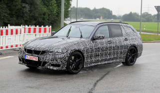 BMW 3-Series Touring – front quarter