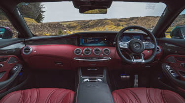 Mercedes-AMG S63 Coupé - interior
