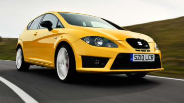 Cupra R front tracking
