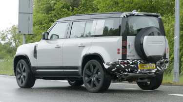 Land Rover Defender 2027 rear