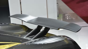 Koenigsegg Hundra revealed at the Geneva motor show