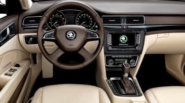 2014 Skoda Superb interior dashboard brown