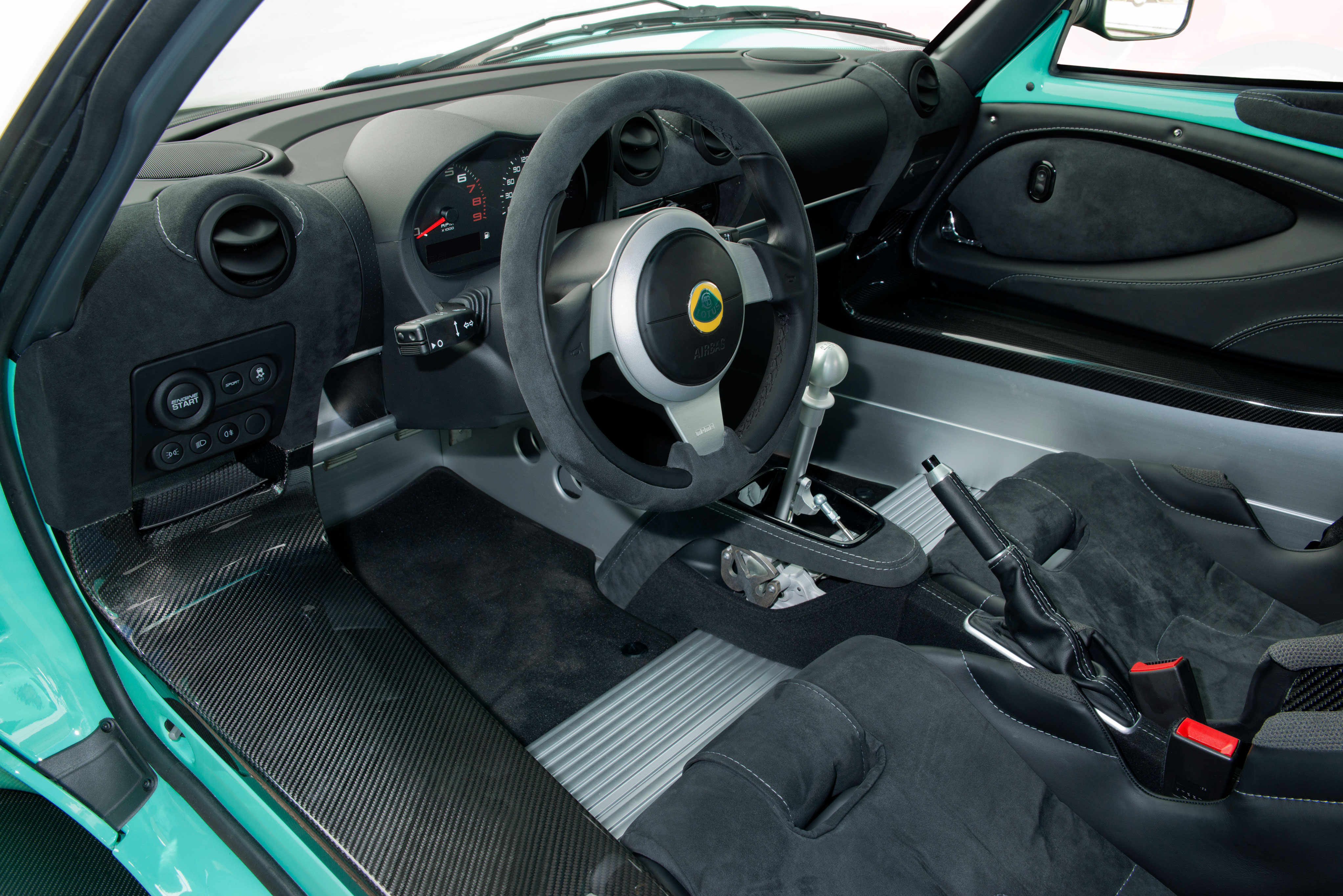 lotus elise review is the featherweight sports car as good as ever interior and tech evo lotus elise review is the featherweight sports car as good as ever interior and tech evo