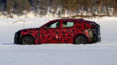 Alfa Romeo Stelvio prototype side
