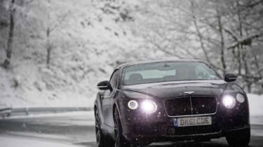 Bentley Continental GTC V8 to the snow