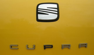 SEAT Leon Cupra