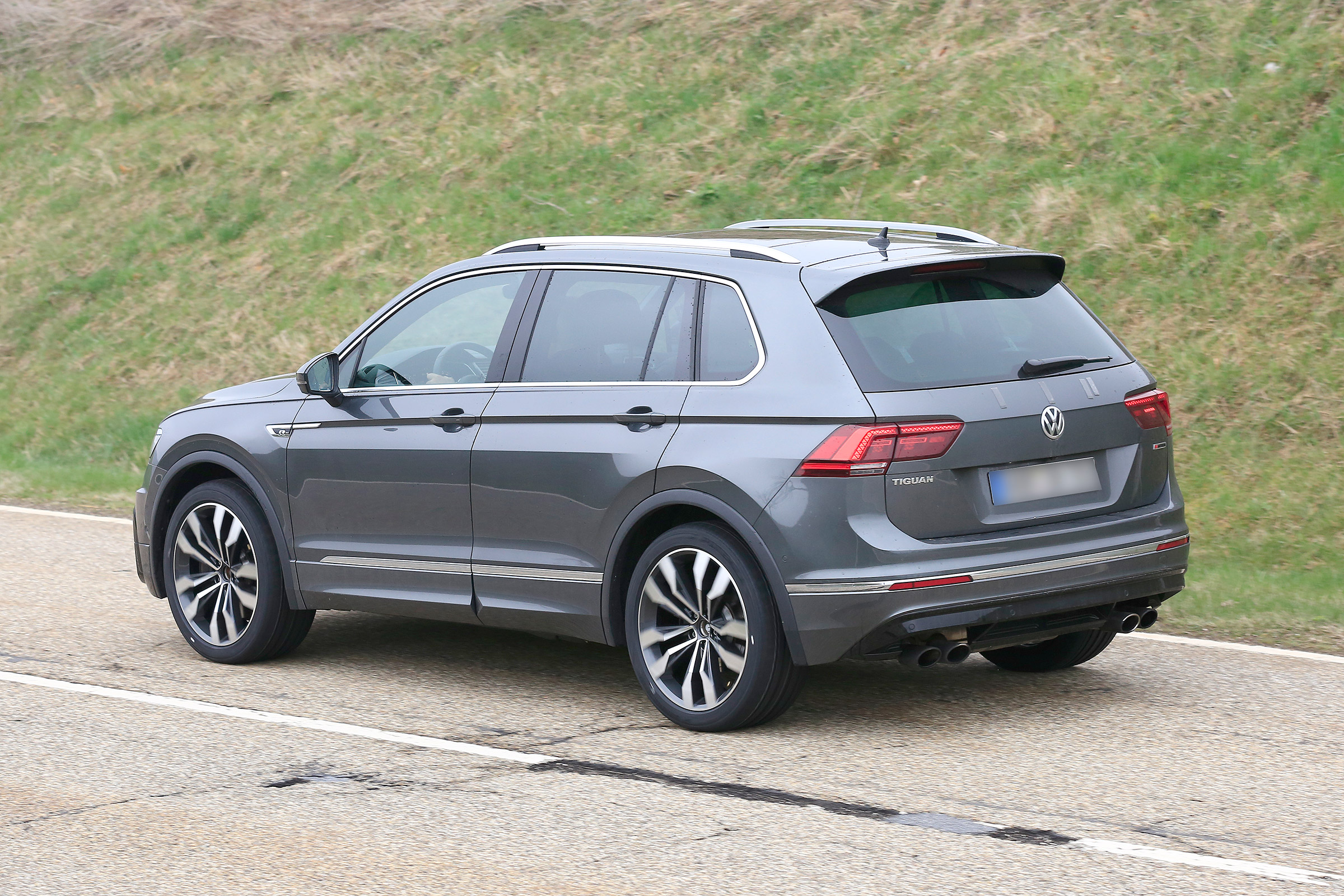 Volkswagen Tiguan R spied  mid sized SUV to feature Golf 