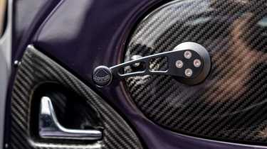 Analogue Automotive VHPK Elise