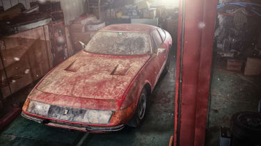 Ferrari Daytona alloy barn find - front
