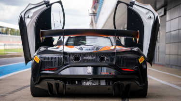 McLaren Artura Trophy Evo