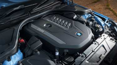 BMW M240i xDrive – engine