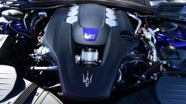 Maserati Ghibli S – V6 engine